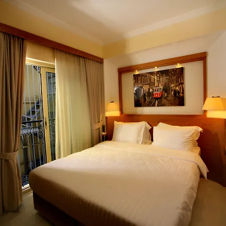 Beyoglu Mls Bed & Breakfast 3*