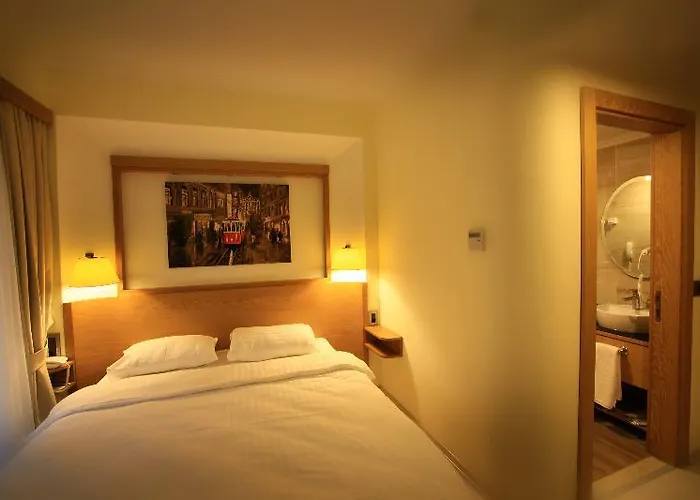 Bed & Breakfast Beyoglu Mls 3*