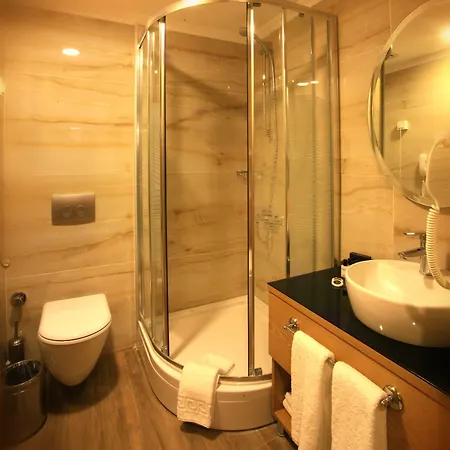 Oda ve Kahvaltı Beyoglu Mls 3*