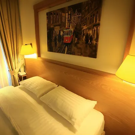 Bed & Breakfast Beyoglu Mls