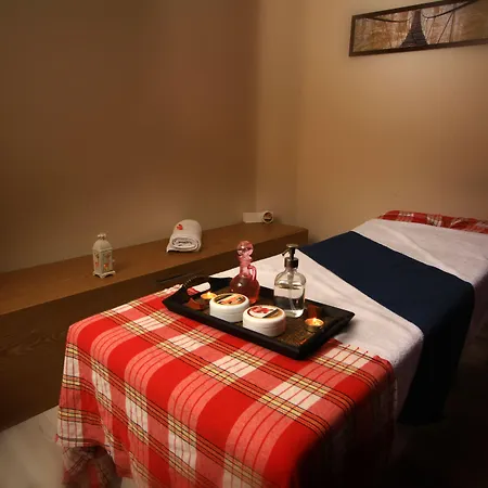 Beyoglu Mls Bed & Breakfast 3*